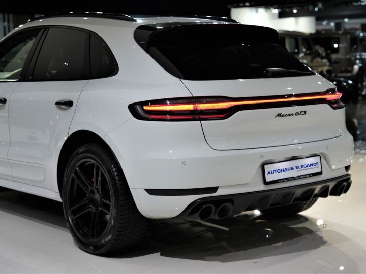 Porsche Macan GTS 381ch SPORT DESIGN PSE PDLS+ SIEGES CONFORT 14 BOSE 20 GARANTIE 12 MOIS Blanc - 11