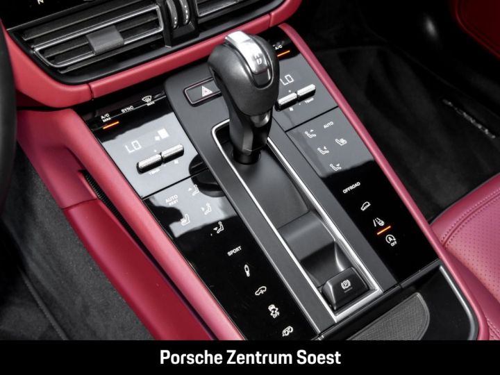 Porsche Macan GTS 441ch DERNIERE PHASE /21''/BOSE/SUSPENSION PNEUMATIQUE/PASM/PSE/CHRONO/PORSCHE APPROVED/PREMIERE MAIN CRAIE - 9