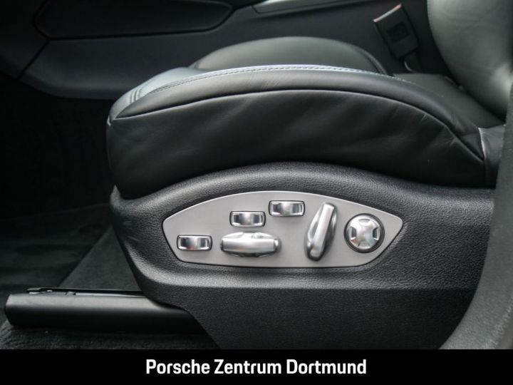 Porsche Macan GTS 441ch DERNIERE PHASE TOUTES OPTIONS PORSCHE APPROVED PREMIERE MAIN BLEU NUIT - 22