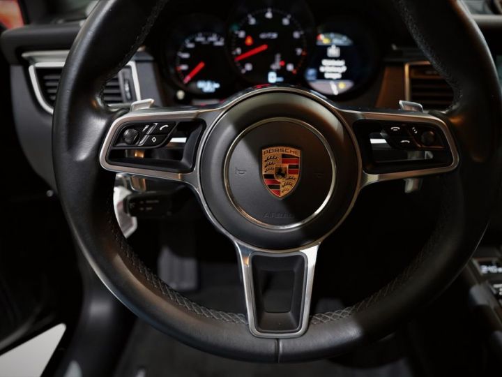 Porsche Macan GTS / Bose / Chrono / 20 / Garantie 12 mois noir - 8