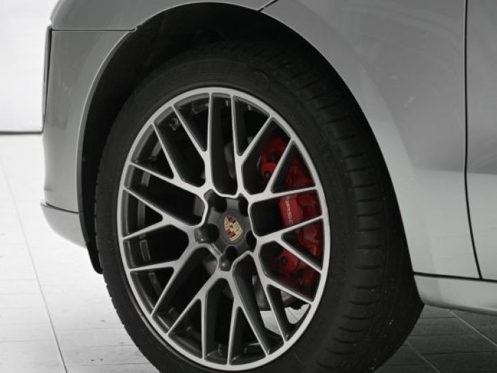 Porsche Macan GTS Caméra / Toit pano / BOSE / SPORT / Suspension pneumatique / PASM / Première main / Garantie Porsche approved GT SILVER - 24