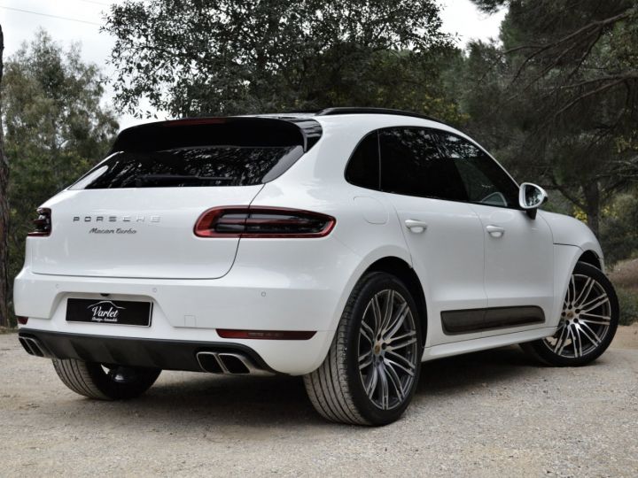 Porsche Macan MAGNIFIQUE PORSCHE MACAN TURBO 3.6l V6 400ch PDK CARBONE 21 PASM FULL CUIR BOSE 1ère MAIN BLANC - 12