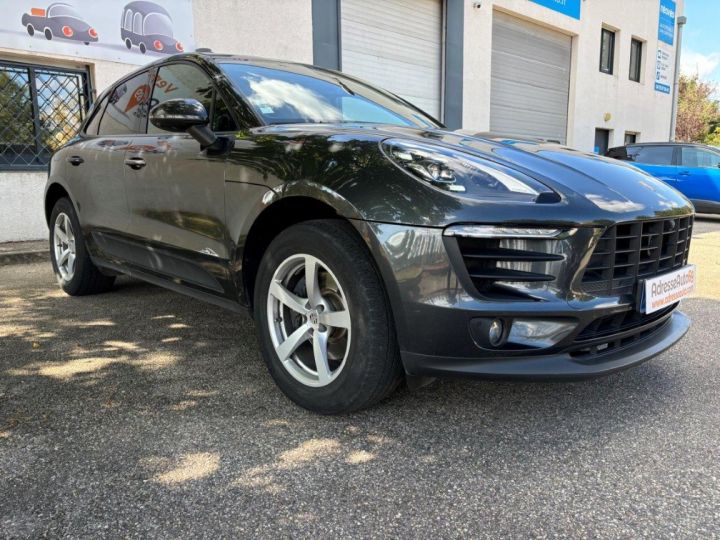 Porsche Macan Ph 2 2.0 252 Ch PDK Gris Fonce - 3