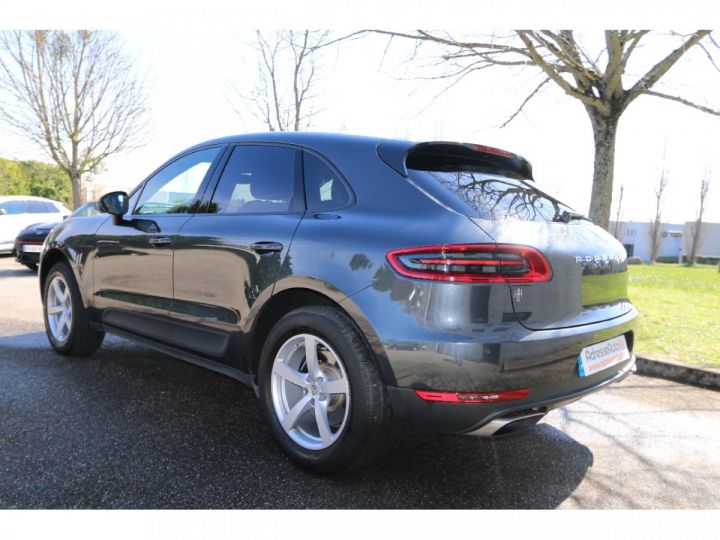 Porsche Macan Ph2 2.0 252 ch PDK GRIS FONCE - 31