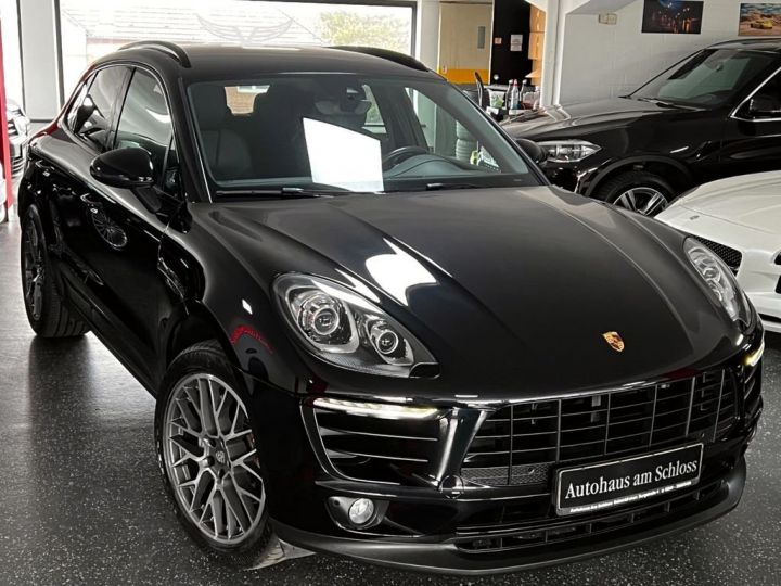 Porsche Macan Porsche Macan 3.0 258 PDK V6 alcantara garantie 12 mois NOIR - 1