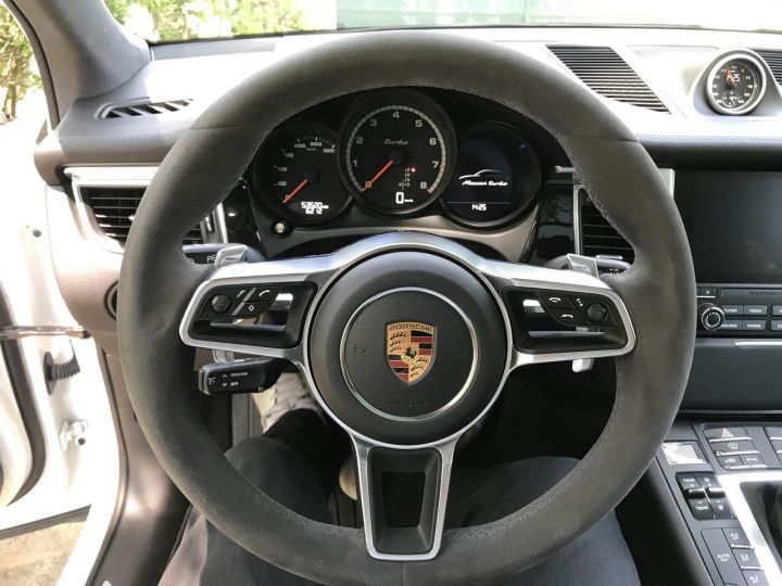 Porsche Macan PORSCHE MACAN TURBO 3.6 400CV / PANO / CHRONO /PSE /FULL /2018 55000KM Blanc - 35