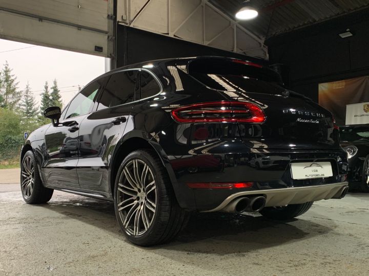 Porsche Macan PORSCHE MACAN TURBO PDK 3.6 400CV / PANO / CHRONO / ECHAP / FRANCE Noir - 10