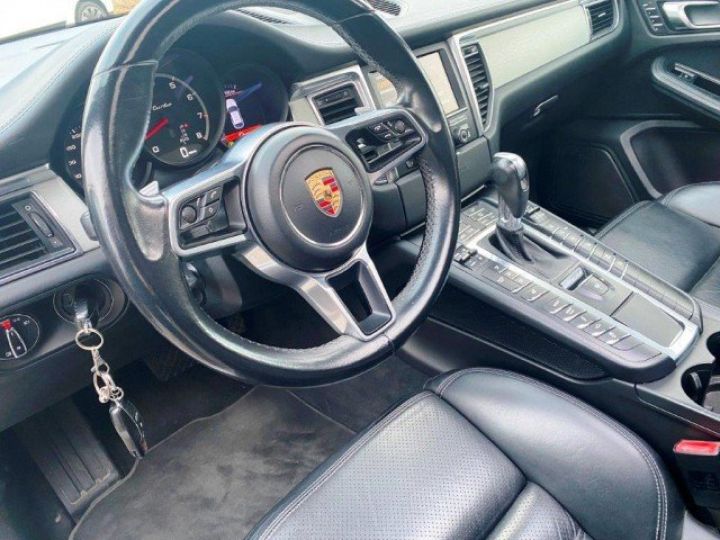 Porsche Macan TURBO 3,6 V6 400CV PDK     Essence BLANC - 14