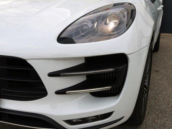 Porsche Macan TURBO 3.6 V6 TURBO     Essence BLANC - 4