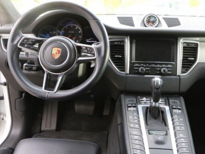 Porsche Macan TURBO 3.6 V6 TURBO     Essence BLANC - 18