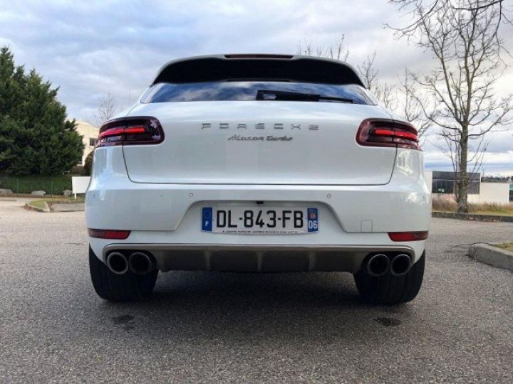 Porsche Macan TURBO 3.6 V6 TURBO     Essence BLANC - 23