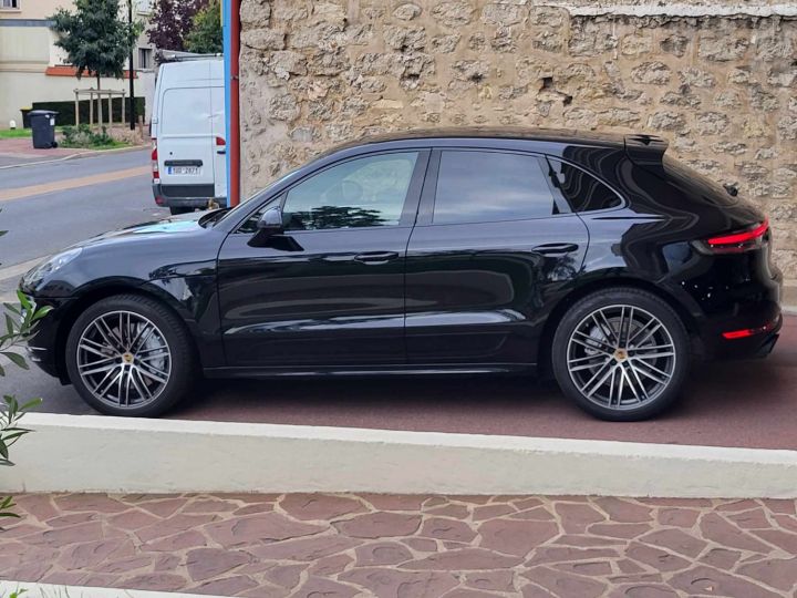 Porsche Macan TURBO 440CV Noir - 4