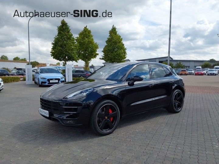 Porsche Macan Turbo Performance 441ch / SPORT CHRONO / SIEGES SPORT 18 / TOIT OUVRAN / ENTRETIEN COMPLET / GARANTIE 12 MOIS Noir - 1