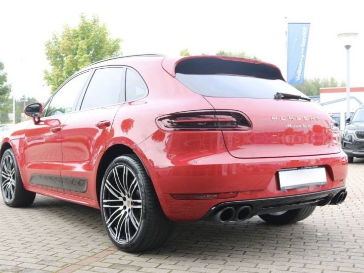 Porsche Macan Turbo PERFORMANCE/ACC/SPORT DESIGN Rouge - 2