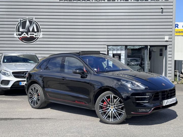 Porsche Macan Turbo V6 440 PDK Pack Performance NOIR - 1