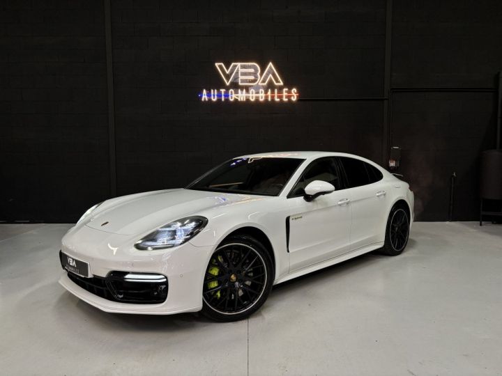 Porsche Panamera (2) 4E-Hybrid Blanc - 1