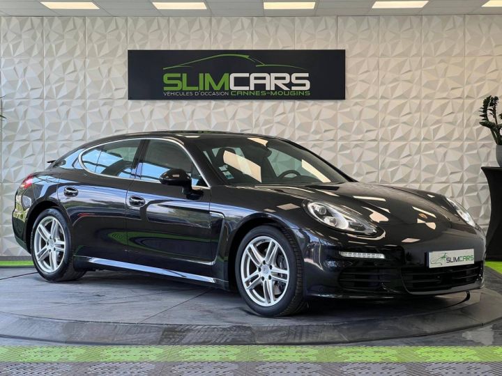 Porsche Panamera 3.0 300ch td NOIR - 3