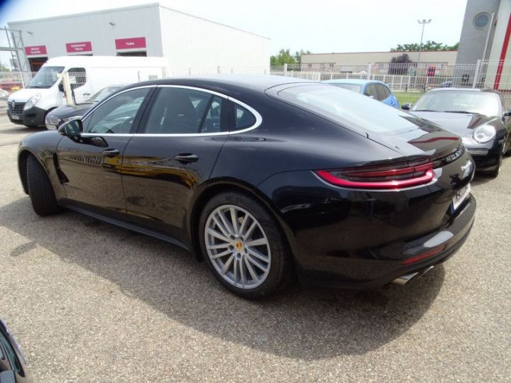 Porsche Panamera 3.0 V6 440CH 4S Noir - 6