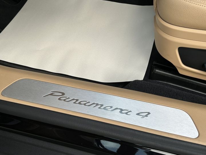Porsche Panamera 4 3.0 V6 E-HYBRID 462ch PDK NOIR - 23