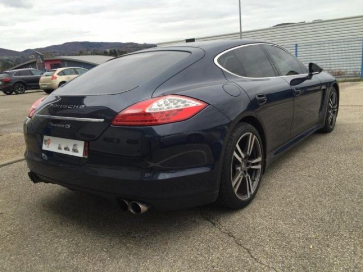 Porsche Panamera 4.8 V8 400 4S PDK     Essence BLEU FONCE METAL - 26