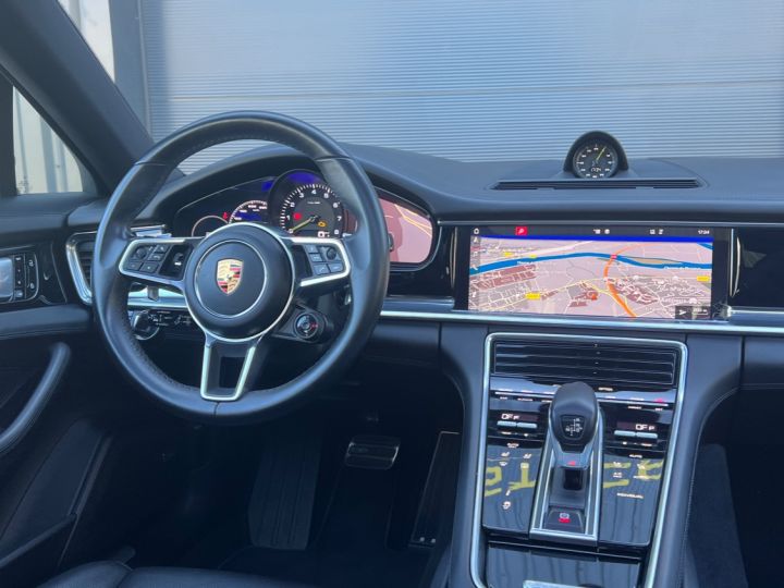 Porsche Panamera 4 E-Hybrid 3.0 V6 462 CV Argent Dolomite Métallisé - 4