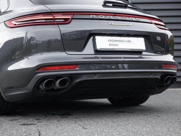 Porsche Panamera 4 E-Hybrid Sport Turismo Gris - 9