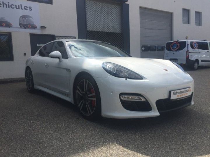 Porsche Panamera 4 GTS V8 4.8 430cv PDK     Essence BLANCHE - 1