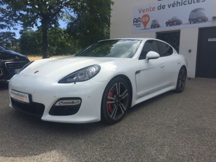 Porsche Panamera 4 GTS V8 4.8 430cv PDK     Essence BLANCHE - 4