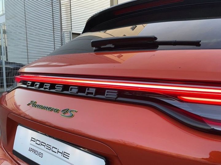 Porsche Panamera 4S E-Hybrid 560Ch Sport Turismo Toit Pano BOSE Alarme Camera 360 Orange Métallisé - 18