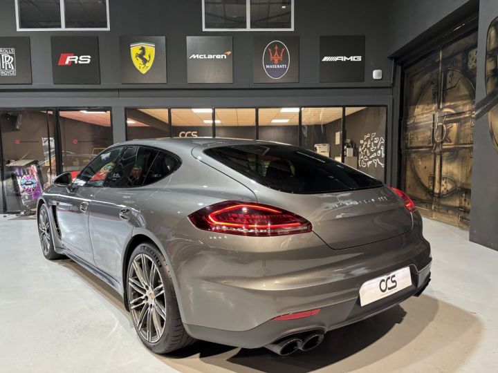 Porsche Panamera GTS phase 2 Toit ouvrant équipement +++ Gris Foncé - 7