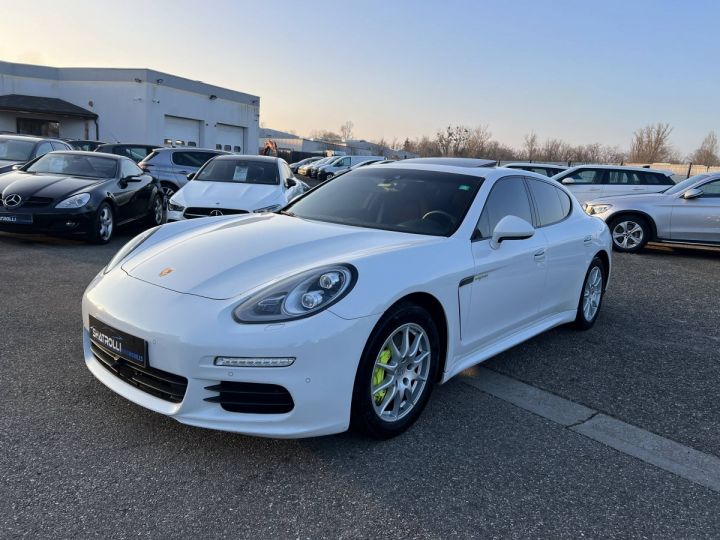 Porsche Panamera II (970) S E-Hybrid 3.0 DFi V6 333ch Tiptronic-8 50,000Kms FULL OPTIONS BLANC - 4