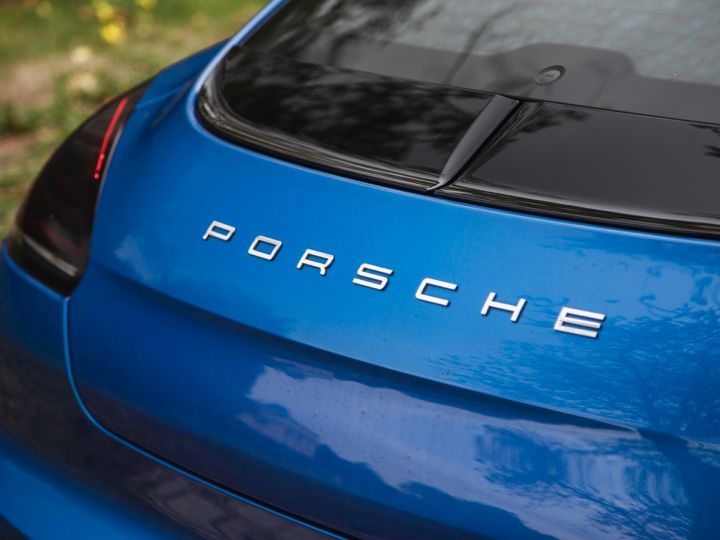 Porsche Panamera Porsche Panamera 4.8 V8 440 GTS Bleu - 13