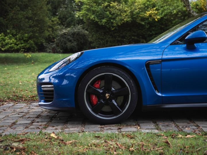 Porsche Panamera Porsche Panamera 4.8 V8 440 GTS - Couleur Blue Saphyr Paint to simple Bleu - 4