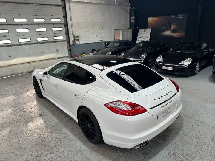 Porsche Panamera PORSCHE PANAMERA TURBO S 4.8 550CV PDK / TOE / PSE / CHONO /FULL OPTIONS Blanc - 8