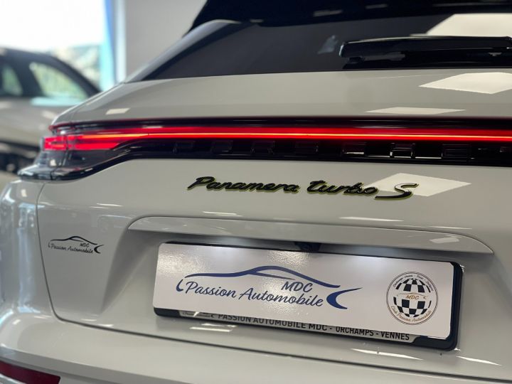 Porsche Panamera SPORT TURISMO 4.0 V8 TURBO S E-HYBRID PDK Blanc Verni - 9