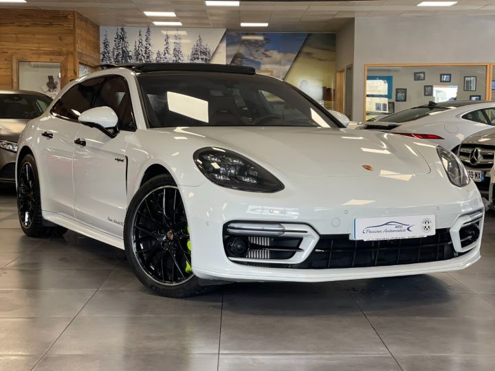 Porsche Panamera SPORT TURISMO 4.0 V8 TURBO S E-HYBRID PDK Blanc Verni - 3