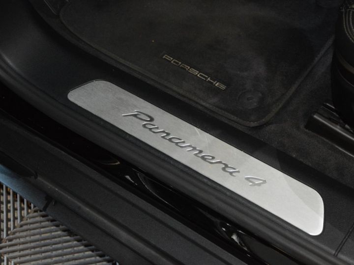 Porsche Panamera spt turismo Sport Turismo E-Hybrid Toit Ouvrant Echappement Sport JA 21 Pouces PDLS Chrono plus Noir - 18