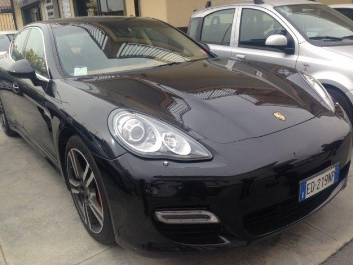 Porsche Panamera V8 4.8 TURBO     Essence NOIRE - 1