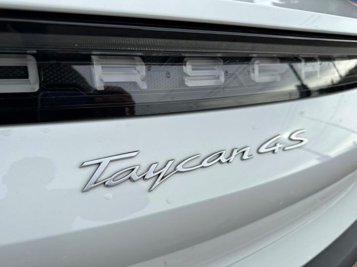 Porsche Taycan 4S 93.4 KWh Batterie Performance Plus Blanc - 9
