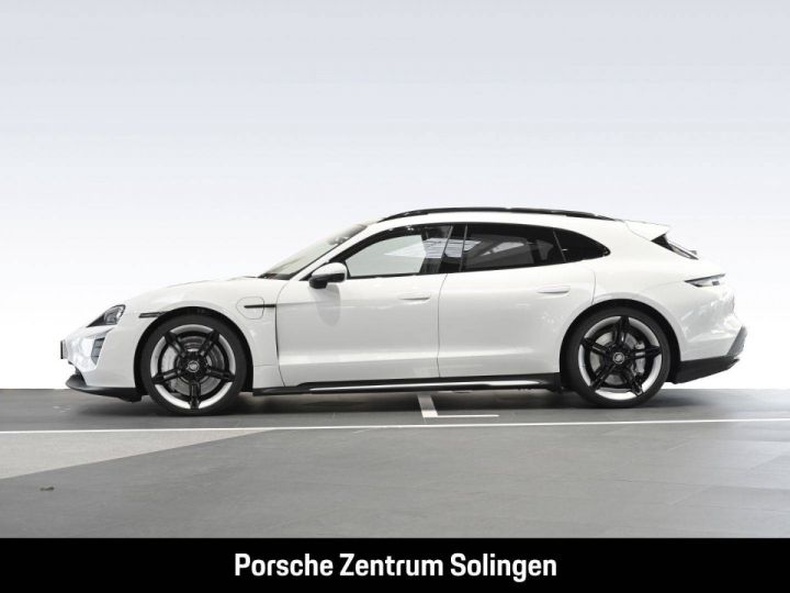 Porsche Taycan 4S Sport Turismo Bose Matrix 22kW Blanc - 2