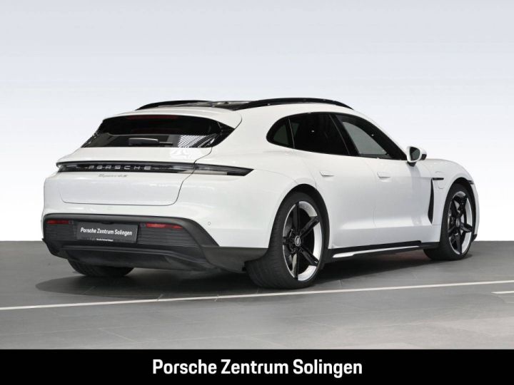 Porsche Taycan 4S Sport Turismo Bose Matrix 22kW Blanc - 3