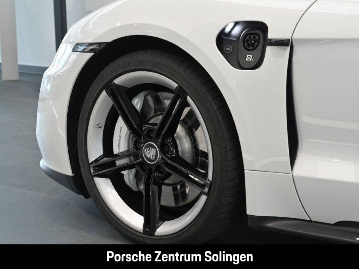 Porsche Taycan 4S Sport Turismo Bose Matrix 22kW Blanc - 8