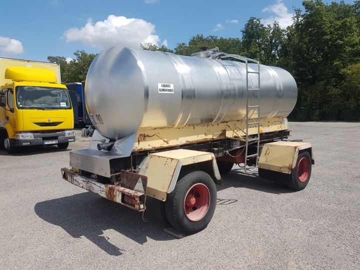 Remolque Fruehauf Cisterna alimentaria CITERNE INOX ETA 4500 litres 2 essieux GRIS - NOIR - 2