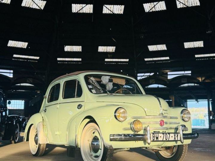 Renault 4CV DECOUVRABLE GRAND LUXE Vert - 3