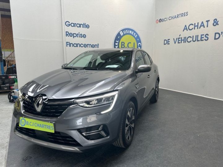 Renault Arkana 1.3 TCE MILD HYBRID 140CH EQUILIBRE EDC -22 Gris - 3