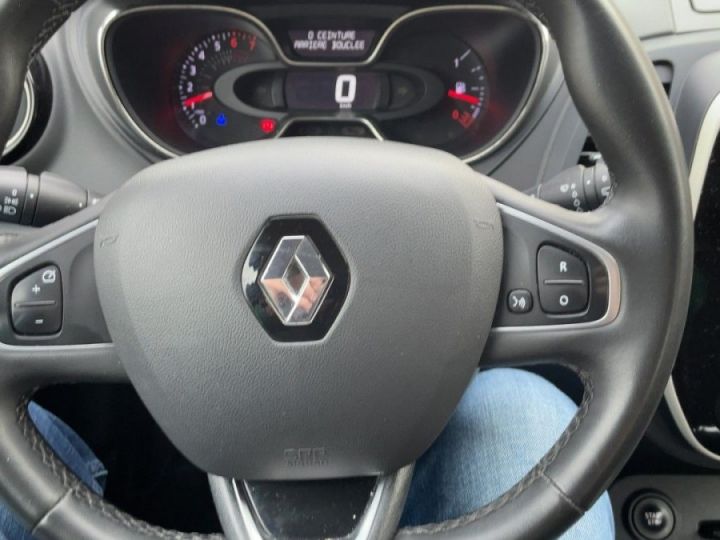 Renault Captur 0.9 TCE 90CH INTENS - 19 Gris C - 6