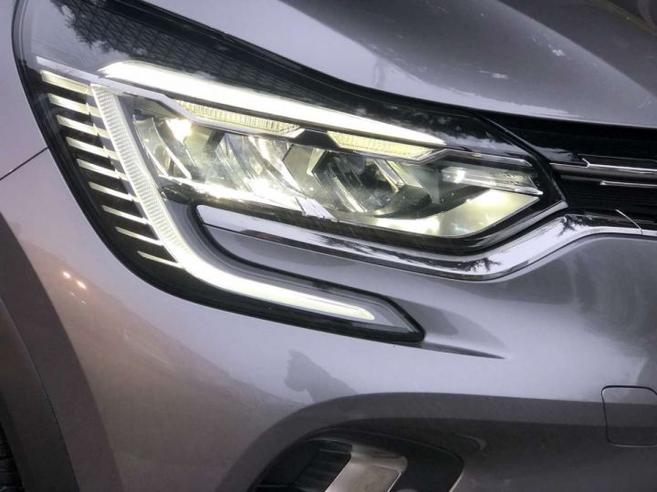 Renault Captur 1.0 TCe Intense Navi Camera Clim Appel CarPlay Gris Métallisé - 25