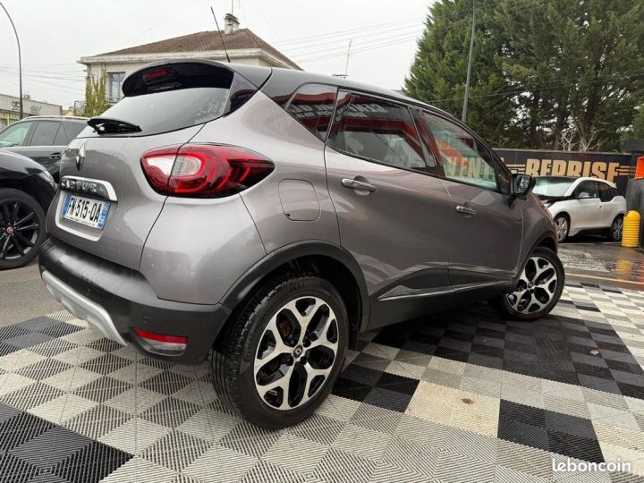 Renault Captur 1.3 TCE 130CH FAP ZEN Gris - 2