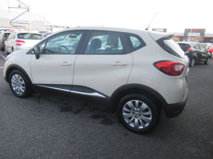 Renault Captur TCe 90 Energy Intens BEIGE - 6