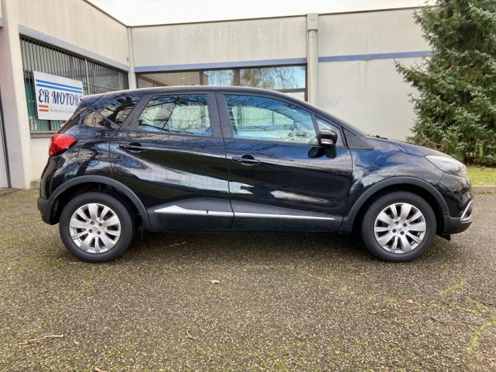 Renault Captur TCe 90 Energy Intens S&S eco² NOIR - 8